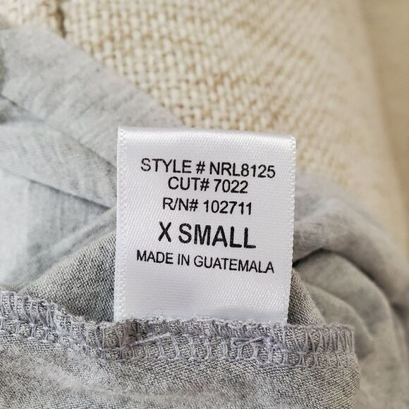 Gibson X The Motherchic Avalon Faux Wrap Jersey Dress - size XS in Grey - Picture 14 of 15